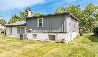 3219 Greenbriar Rd, Anderson, IN 46011