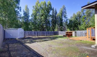 8530 Gordon Cir, Anchorage, AK 99507