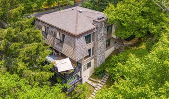 15 Elm Ct, Highlands, NC 28741