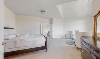 24531 FISHERMANS POND Ct, Aldie, VA 20105