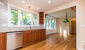 1901 ACORN Ln, Abington, PA 19001
