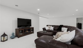 1007 28th St SW, Austin, MN 55912