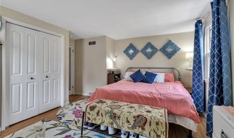 75 Jordan Rd, Amherst, NY 14221