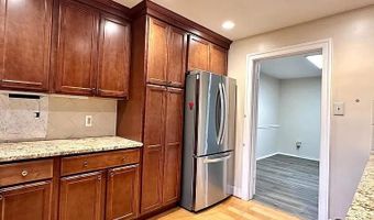 5301 WESTBARD Cir 412, Bethesda, MD 20816