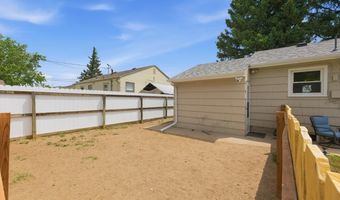 1524 WILLOW Dr, Cheyenne, WY 82001