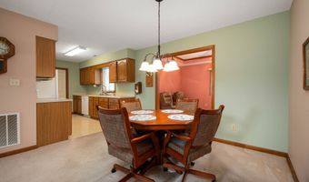 203 E 48th St, Anderson, IN 46013