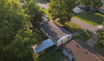 233 E Radio Ln, Arkansas City, KS 67005