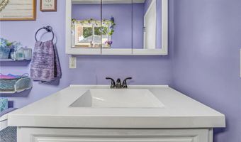 584 Stanley Rd, Akron, OH 44312