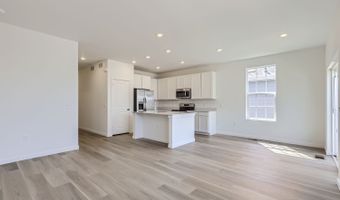 5127 N Quemoy St, Aurora, CO 80019