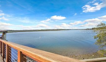 17 6th Ave, Bluffton, SC 29910