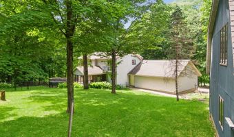 3355 Trading Post Trl S, Afton, MN 55001