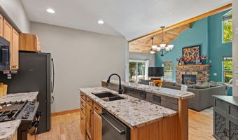 102 Timber Creek Dr, Glenwood Springs, CO 81601