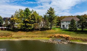 6 DUNLEARY Dr, Bear, DE 19701