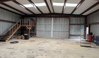 154 Perry Ln, Atmore, AL 36502
