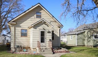 816 SW 4th Ave, Aberdeen, SD 57401