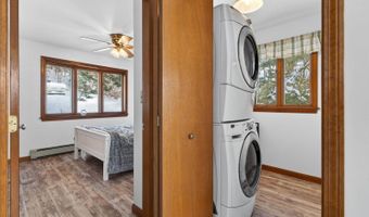 87 Maple Ridge Dr, Monmouth, ME 04259