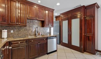 13568 Ottoman St, Arleta, CA 91331