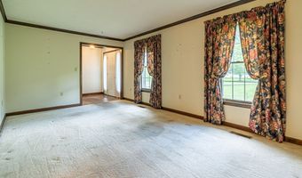 19464 Triple Crown Dr, Abingdon, VA 24211