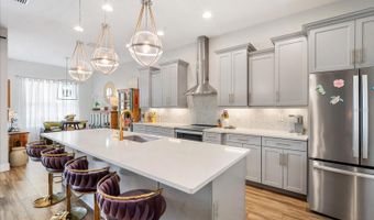 6412 GRENADA ISLAND Ave, Apollo Beach, FL 33572