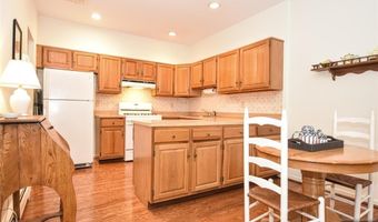 17 Allison Ct, Allendale, NJ 07401