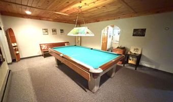 5912 5 Mile Pt Rd, Allouez, MI 49805