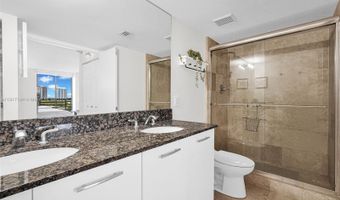 3300 NE 191st St 1007, Aventura, FL 33180