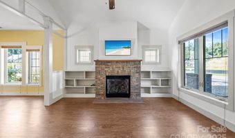 45 Verde Dr, Asheville, NC 28806