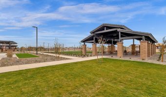 1151 E PEACH TREE Dr, Chandler, AZ 85249