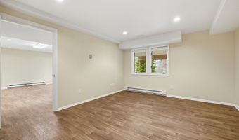 4 Biltmore Park 4, Bloomfield, CT 06002