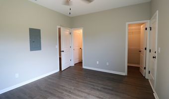 401 Hampton Ln, Bainbridge, GA 39819