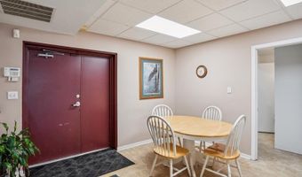 2721 SW 30th St, Des Moines, IA 50321
