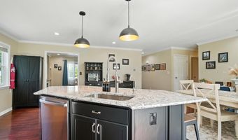 4590 E Johnstown Rd, Columbus, OH 43230
