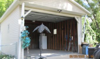 301 N CHURCH St, Albany, IL 61230