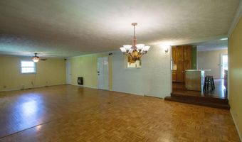 359 BYNUM ACRES Dr, Anniston, AL 36201