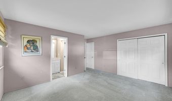 21 Birch St, Beachwood, NJ 08722