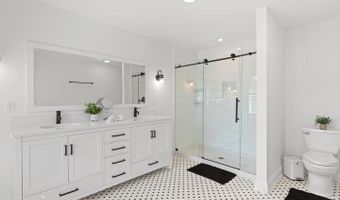 327 OAKWOOD St, Bethany Beach, DE 19930