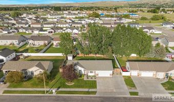3951 S Summerwood Ln, Ammon, ID 83406