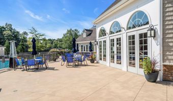 61 MILKY WAY Dr, Barnegat, NJ 08005