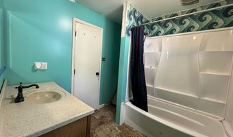 306 Betz Rd, Auburn, IN 46706