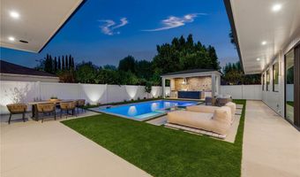 16728 Morrison St, Encino, CA 91436