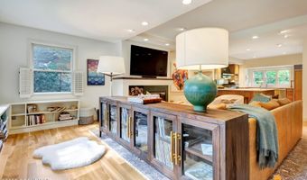 1607 W 14th Ave, Anchorage, AK 99501