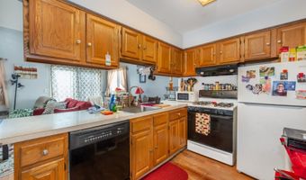 8 Steamboat Dr 2, Alloway, NJ 07462