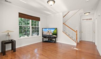 43920 HICKORY CORNER Ter 114, Ashburn, VA 20147