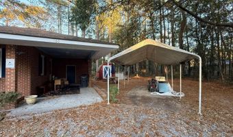160 Pinewood Dr, Arapahoe, NC 28510