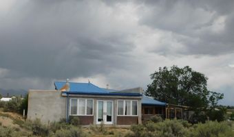 97 Calle Conejo, Arroyo Hondo, NM 87513