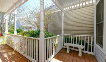 2 Candleberry Ct 2, Bourne, MA 02532