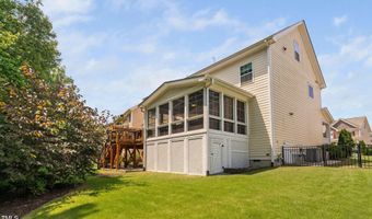 2712 Lake Waccamaw Trl, Apex, NC 27502