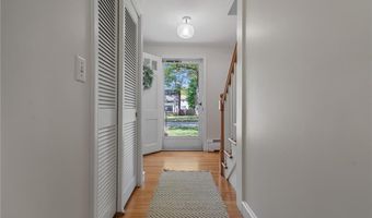 5 Indigo Rd, Barrington, RI 02806
