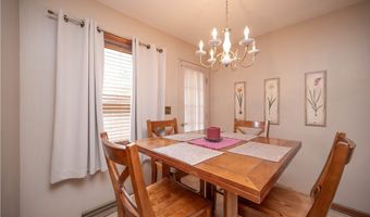 1774 Laurie Dr, Austintown, OH 44511