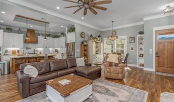 63 Turtle Creek Dr, Benton, LA 71006